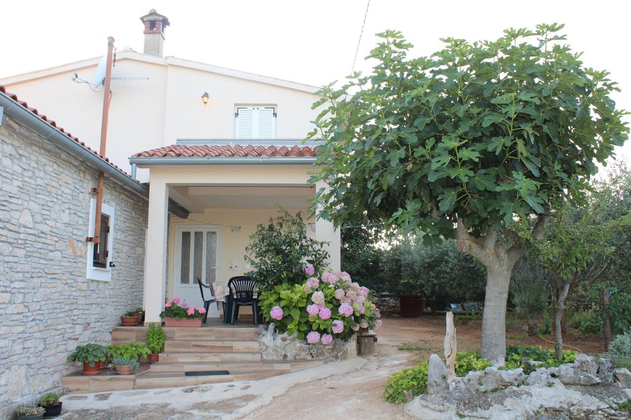 Haus Glavani Barban Екстер'єр фото