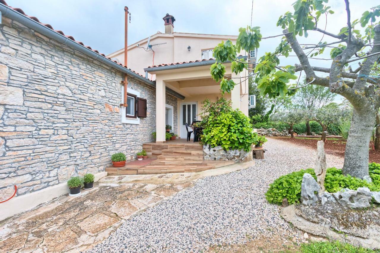 Haus Glavani Barban Екстер'єр фото